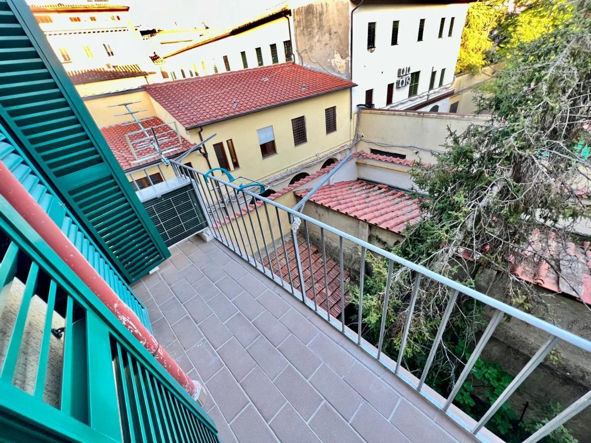 Relax & Design A Pochi Passi Dalla Stazione Florença Exterior foto